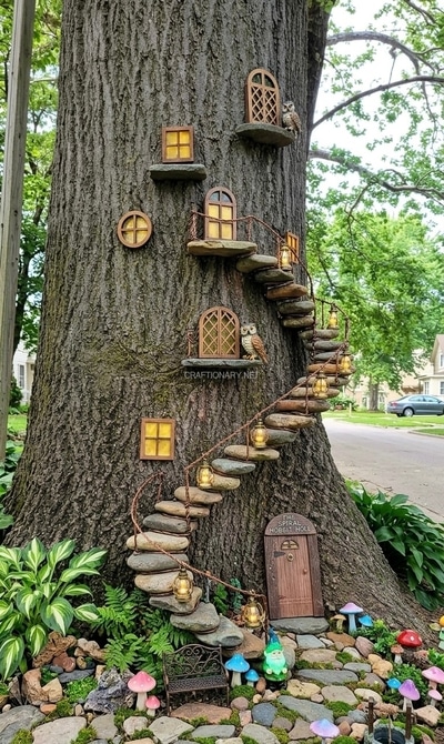 tree-fairy-house-with-rock-staircase
