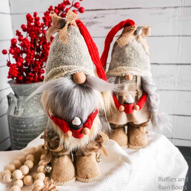 diy-farmhouse-gnomes