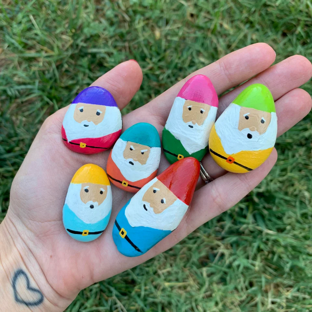 painted-rock-gnomes