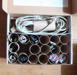 toilet-paper-rolls-to-store-organize-cables