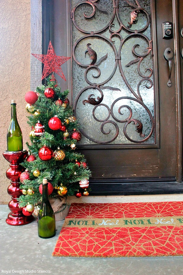 holiday-decorating-christmas-entry-door-mat