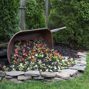 diy-wheelbarrow-planter-landscaping