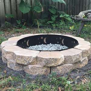 retaining wall paver DIY fire pit