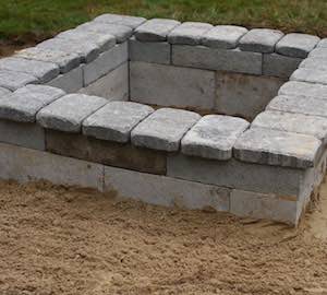 DIY Square cement block Fire Pit