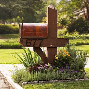 mailbox-front-yard-landscaping