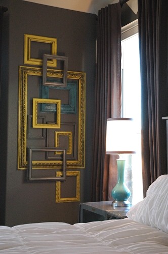 How-To-Layer-old-Picture-Frames