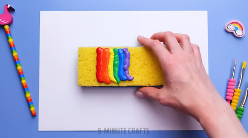 how-to-make-a-rainbow-using-sponge