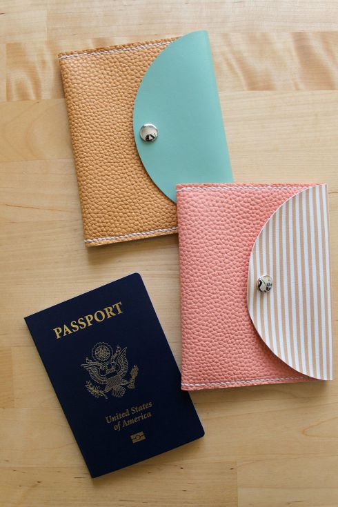 passport-holder-gift-idea