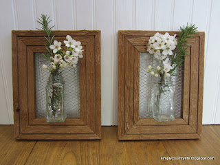 upcycle-wood-frame-to-wall-flower-vase