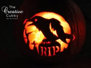 Pumpkin-crow-Carving