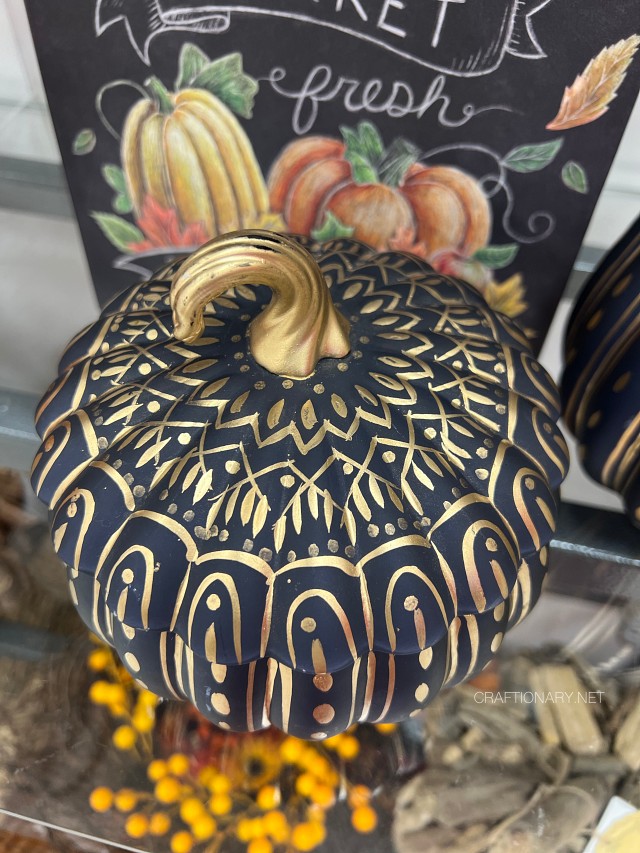 black-painted-pumpkin-jar