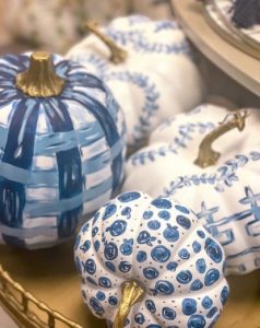 blue-and-white-pumpkins