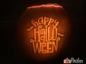 happy-halloween-pumpkin-carving