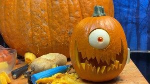 jack-o-lantern-pumpkin-carving-idea