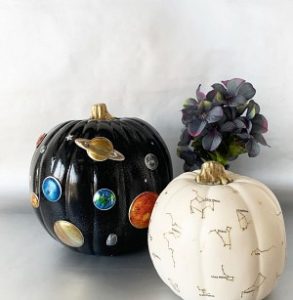 space-inspired-pumpkins