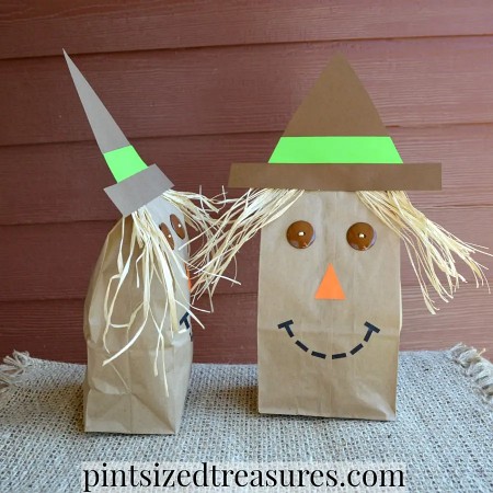 Simple-scarecrows-craft