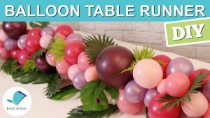 balloon-table-runner-decoration-idea