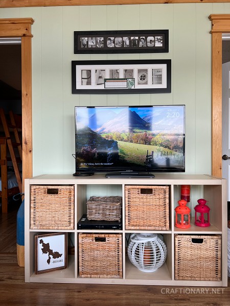 deer-lake-country-cottage-living-room-decor