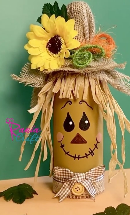 recycle-glass-bottle-scarecrow