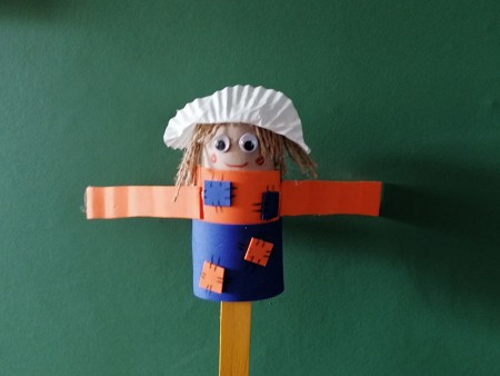 scarecrow-puppet