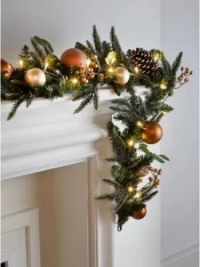 copper-and-gold-pre-lit-christmas-garland