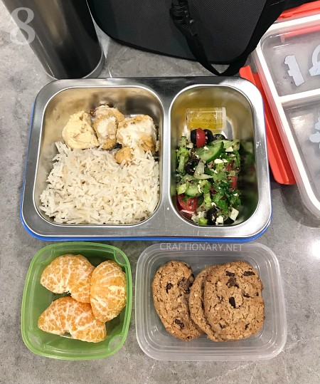 easy-school-lunch-idea-medittarenean-rice-chicken-salad-with-dressing-fruits-cookies