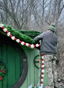 giant-popcorn-christmas-garland