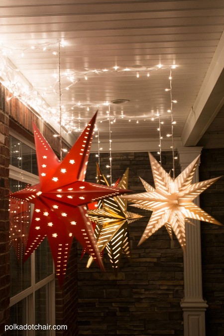 hang-star-lumanaries-front-porch-christmas