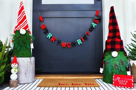 how-to-make-a-christmas-gnome-porch-decoration-515253