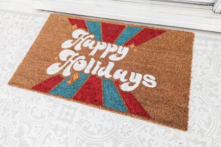 stenciled-christmas-doormat-happy-holidays