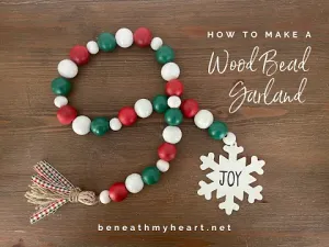 wood-bead-traditional-christmas-garland