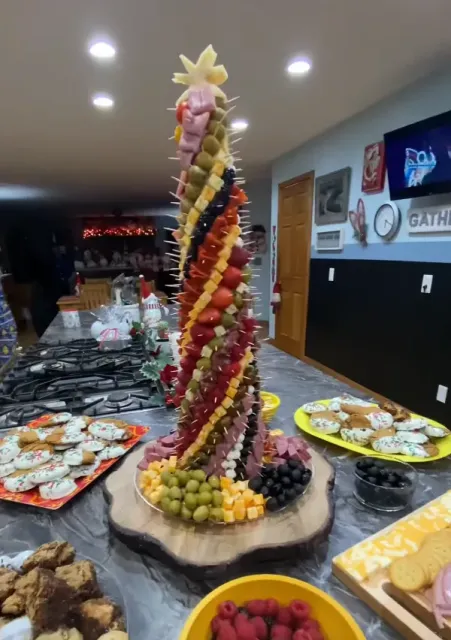 building-charcuterie-tree-from-scratch