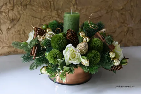 christmas-dining-table-decoration-pillar-candle-faux-arrangement