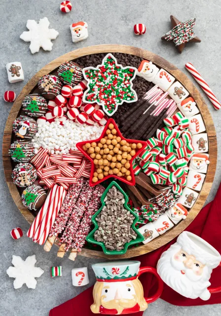 christmas-hot-cocoa-charcuterie-ideas