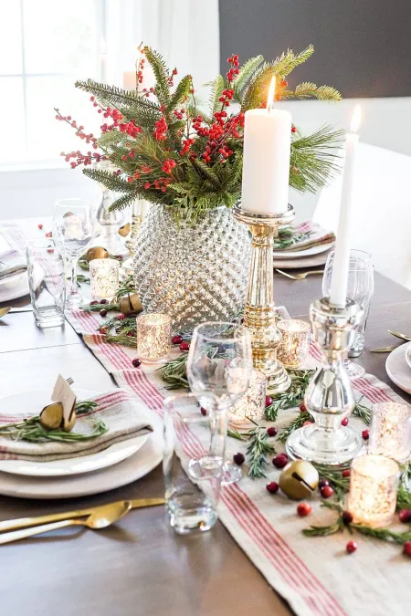 mercury-glass-christmas-tablescape