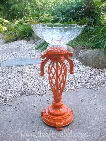 Image of Red wood chips in a birdbath