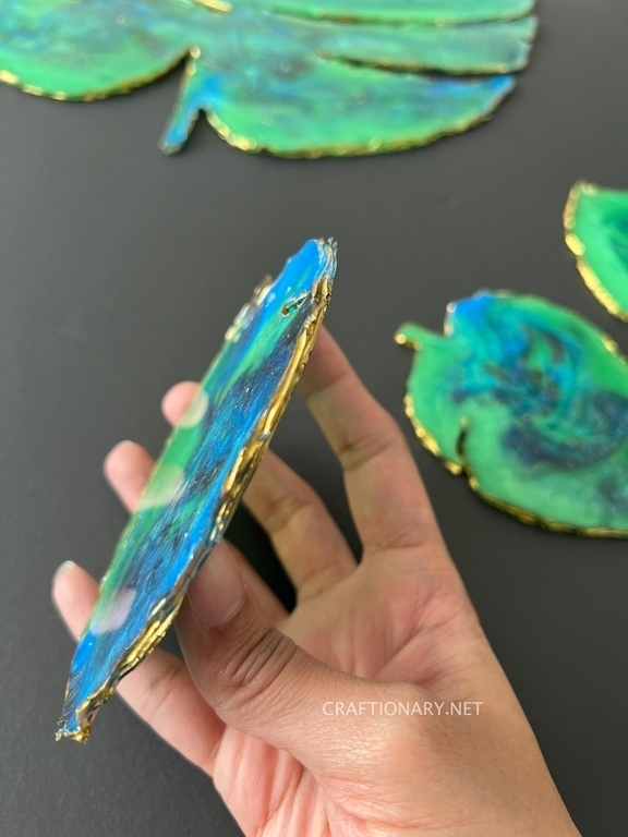 goldpaintedresincraftleafcoasters