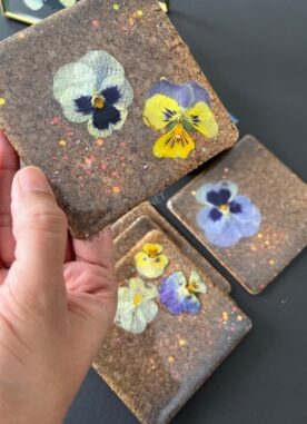 DIY Pressed flowers resin coasters for beginners