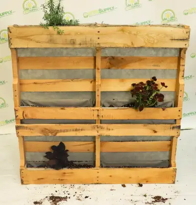 DIY-Pallet-Garden