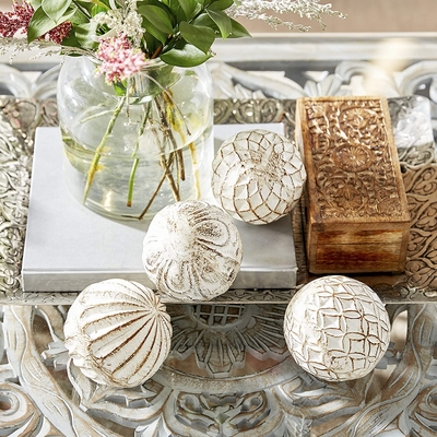 ceramic-handmade-carved-orbs