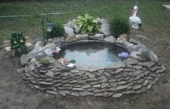 diy-old-tractor-tire-pond