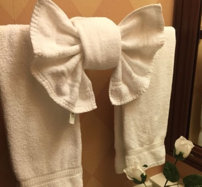 Easy Towel Display near sink