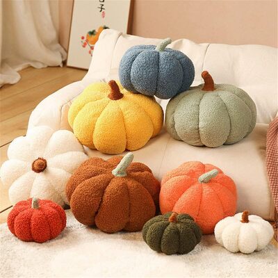 boucle-pumpkin-pillow