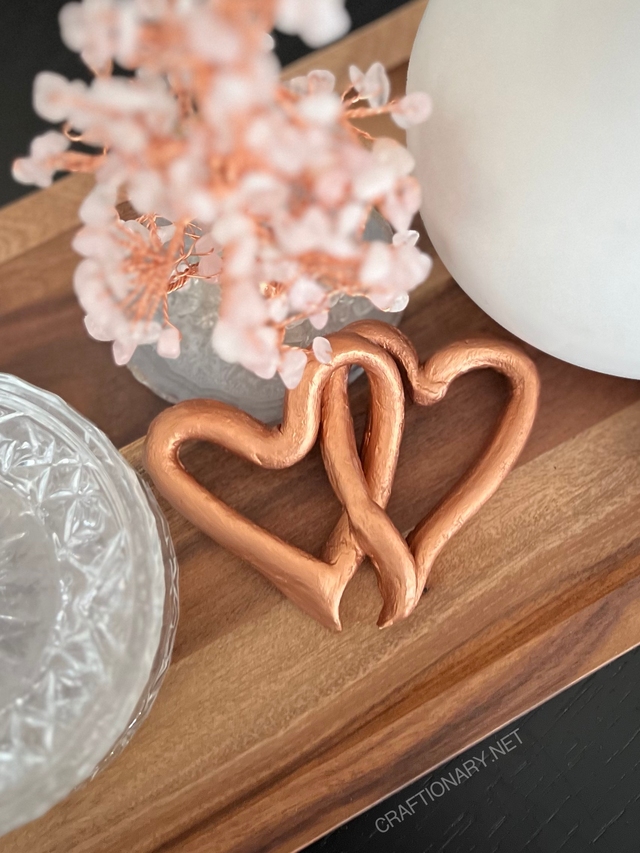 rose-gold-heart-shaped-diy-clay-ornaments-tutorial