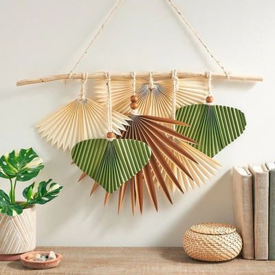 paper-palm-wall-hanging