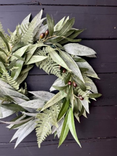 olive-wreath-willow-wreath-year-round