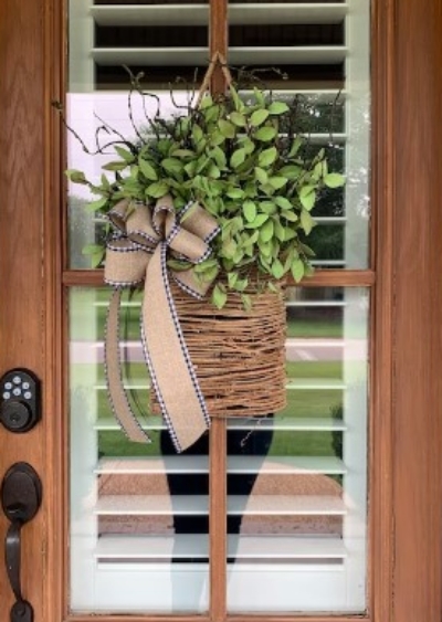 tea-leaf-greenery-door-hanger-basket