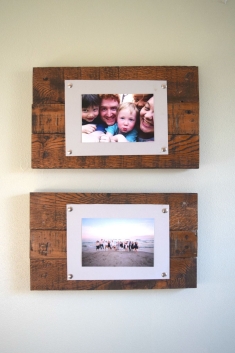 DIY-rustic-scrap-wood-picture-frame