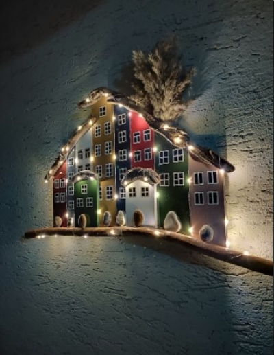 Driftwood Wall Art, Wooden Houses and Cottages