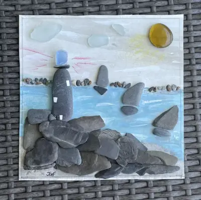 Pebble-Rock-Art-The-Lighthouse